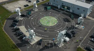 GPS fleet tracking data processing center with tracking system analytics